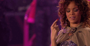 rihanna-gif
