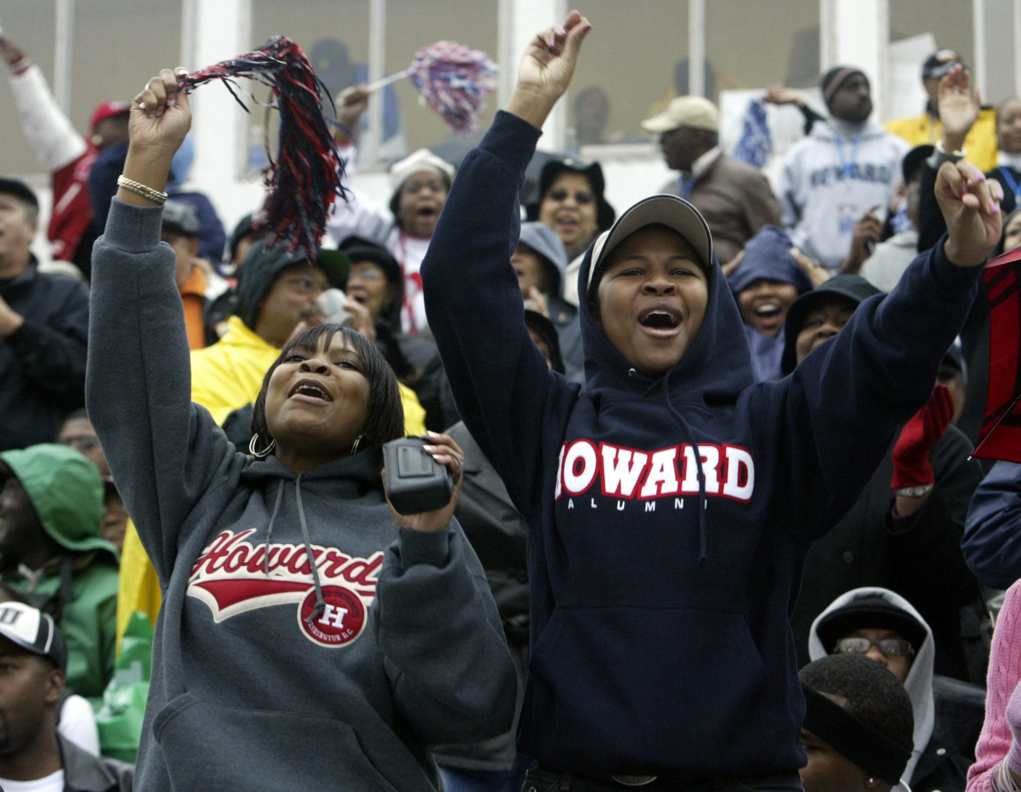 sp-bison22 10-22-2005 Mark Gail_TWP #173762 left to right- Members of the Howard University class of