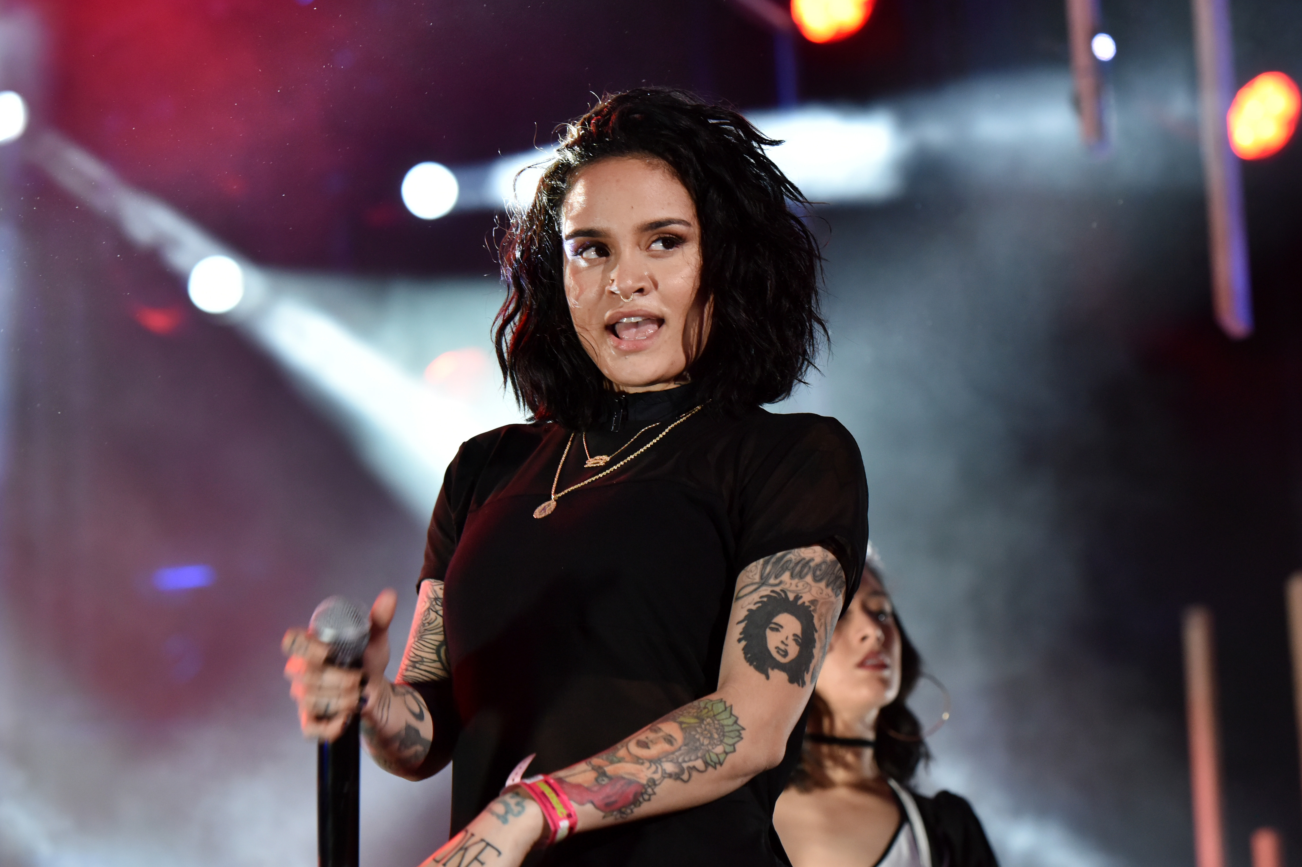 2016 MTV Woodies/10 For 16 - Show