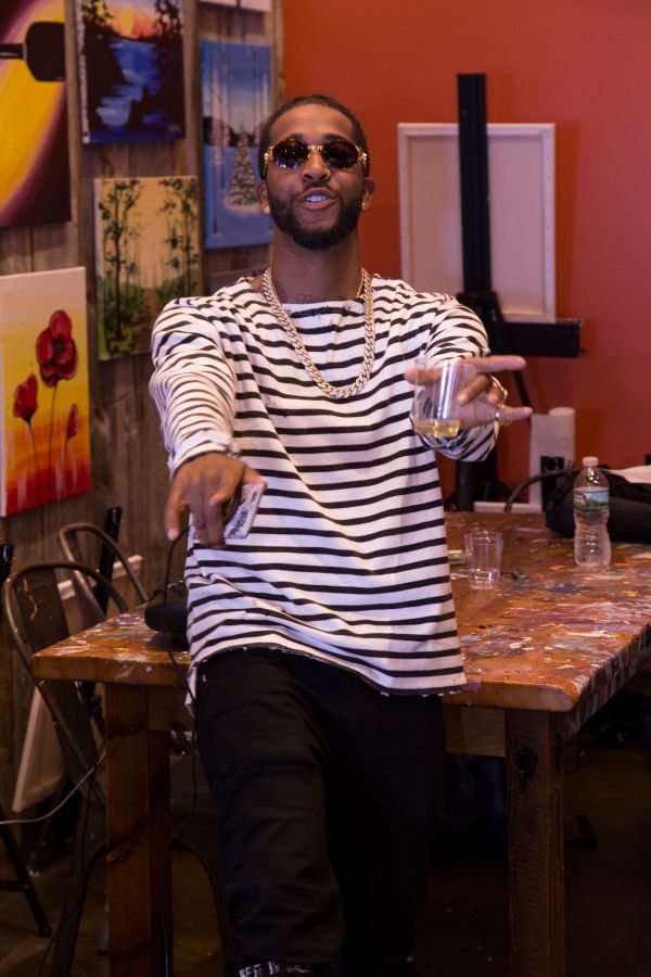 Omarion Hosts Sip & Paint At Muse Paintbar