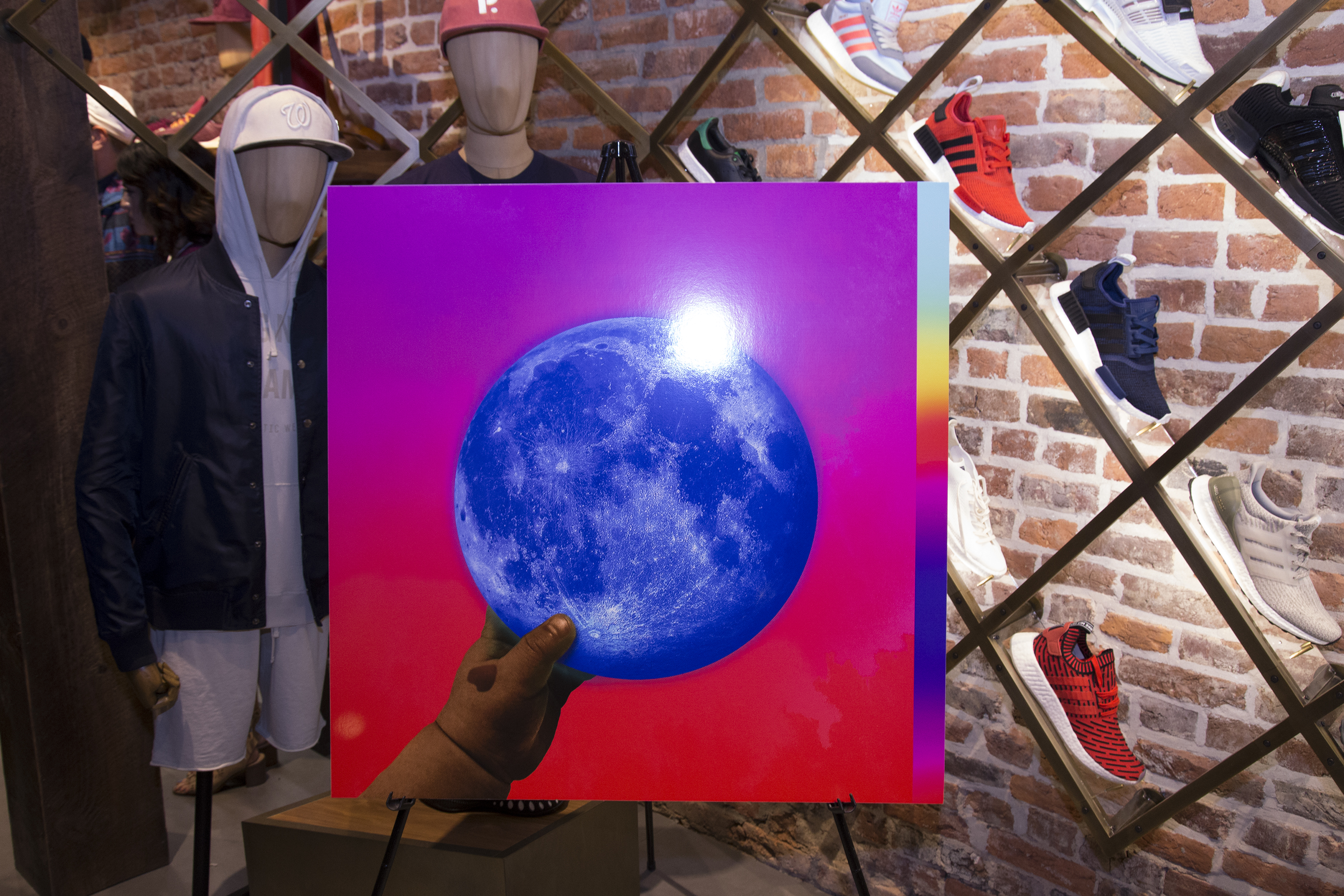 Wale Signs Copies Of His New Album 'Shine'