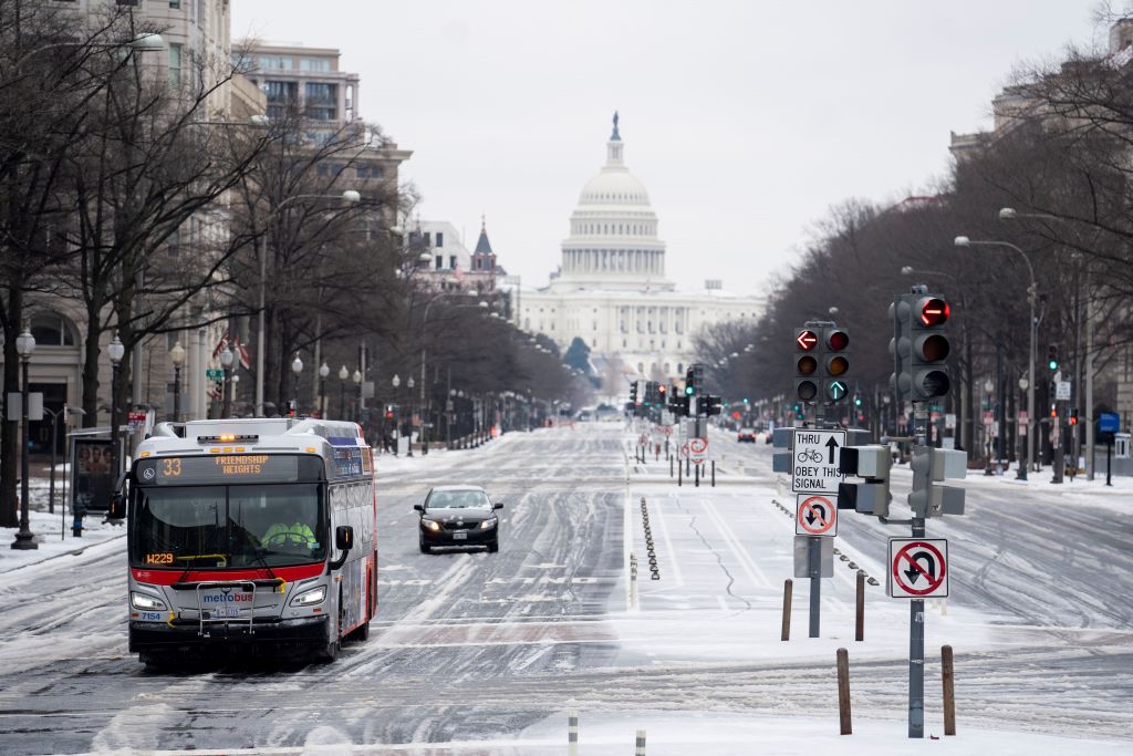 U.S.-WASHINGTON, D.C.-SNOW