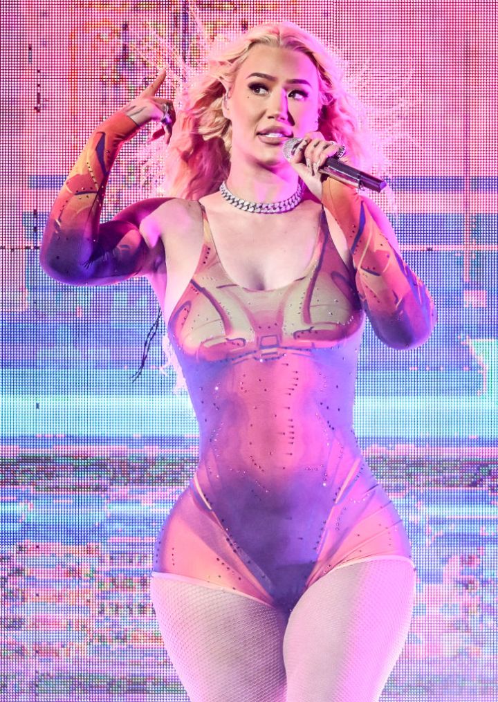 Iggy Azalea on the Pitbull "Can't Stop Us Now" Summer Tour in San Jose, CA