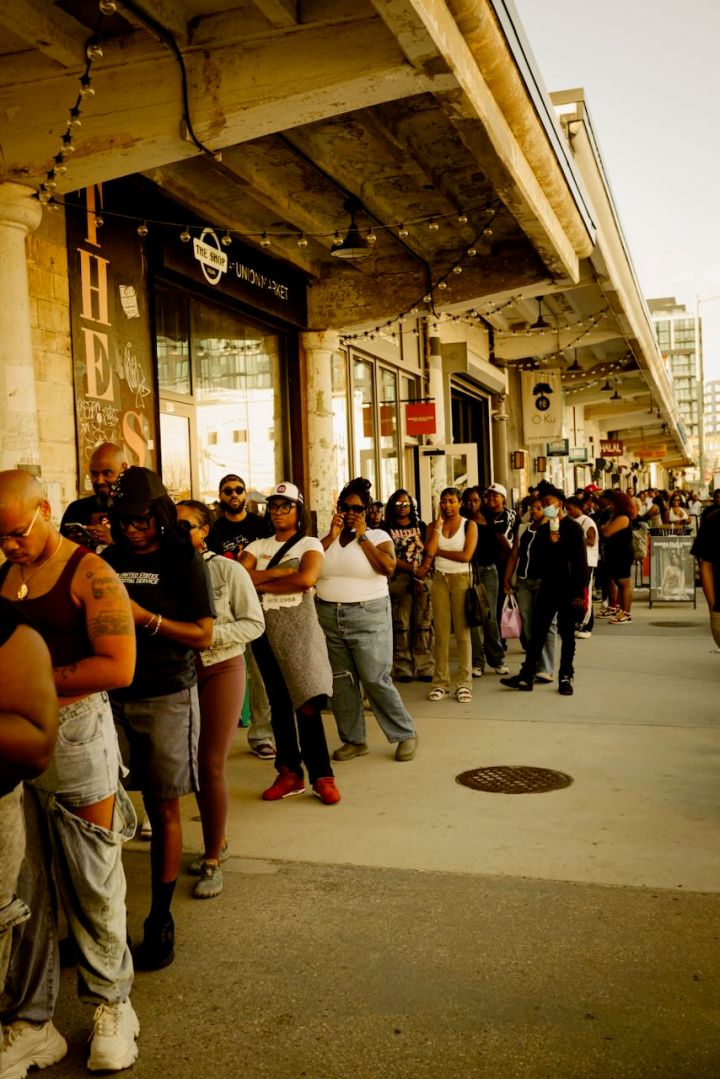 Teyana Taylor "Escape Room" In-Store Signing at Byrdland Records